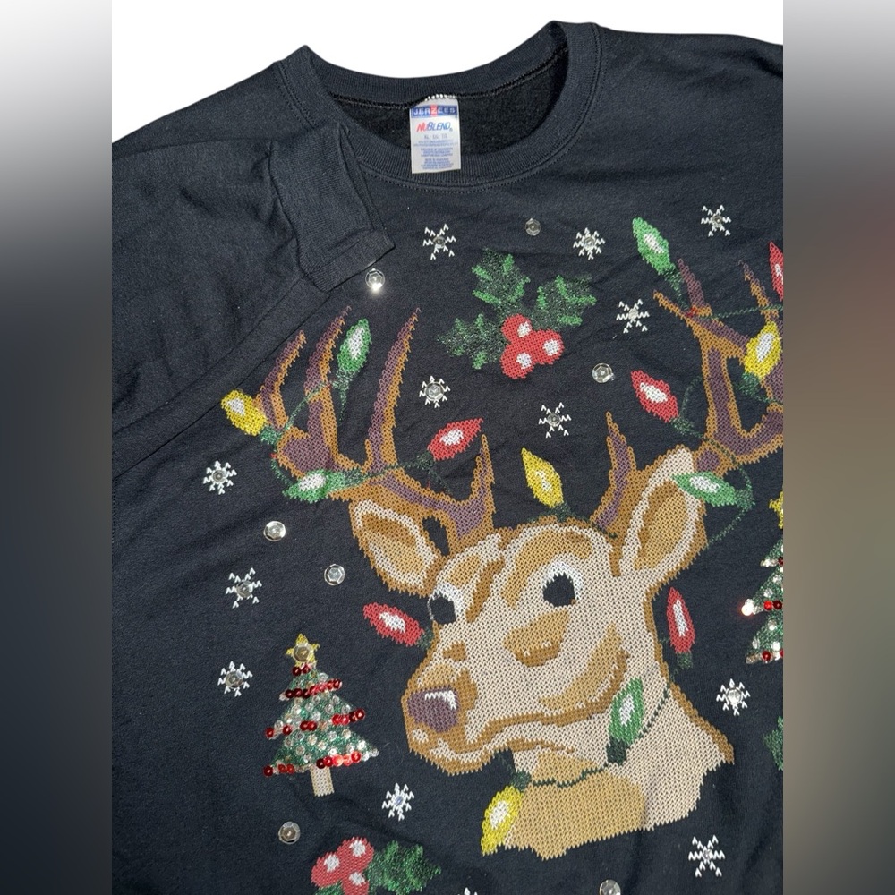 Vintage Reindeer & Mistletoe Christmas Sweatshirt sequins glitter Black XL